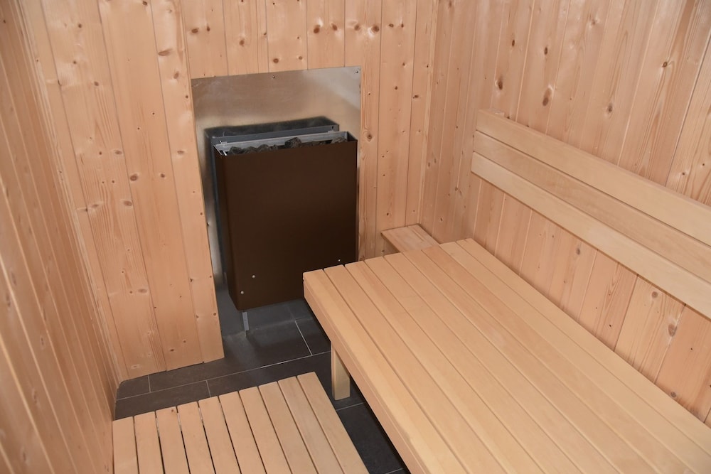 Deluxe Condo, Sauna photo 2
