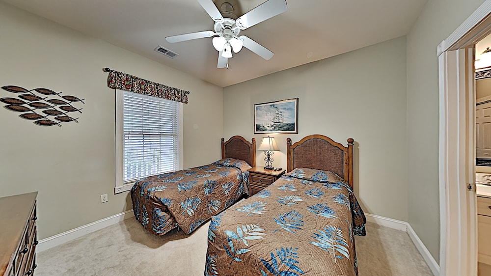 2 Bedroom Condo Swing King photo 3