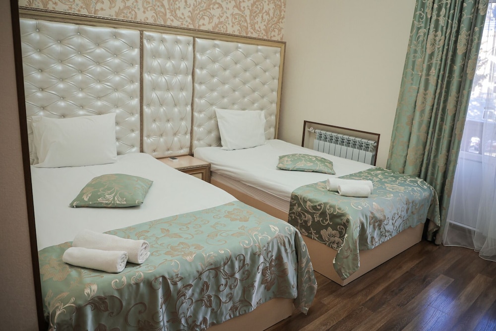 Standard Double or Twin Room photo 1