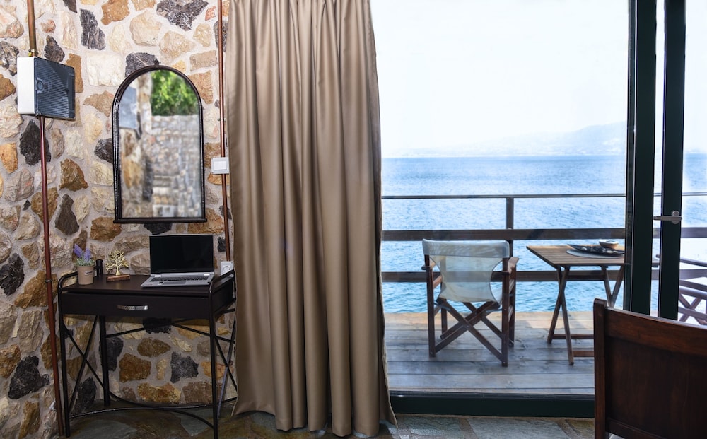 Luxury Suite, Sea View photo 3