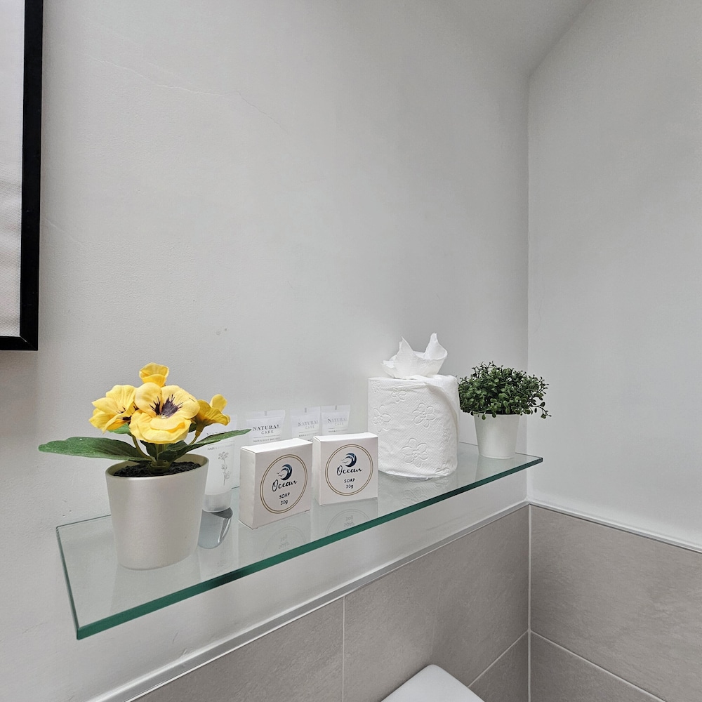 Luxury Double or Twin Room photo 3