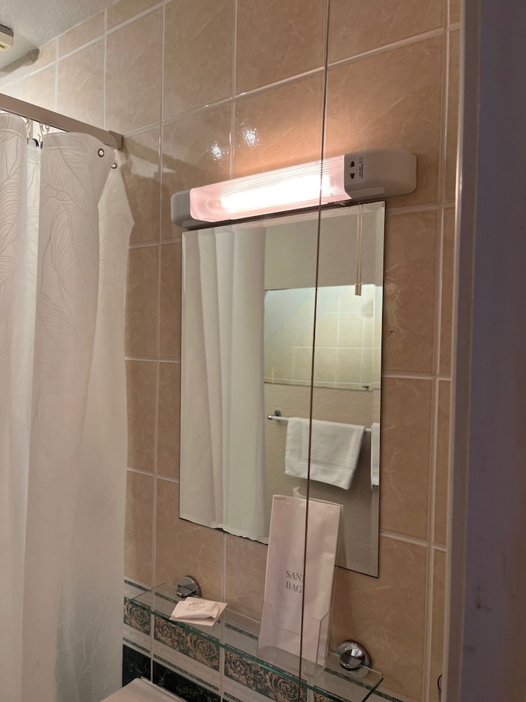 Double Room, Ensuite (High Floor) photo 3
