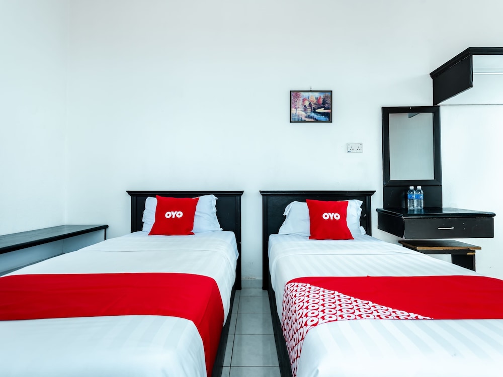 Deluxe Twin Room photo 1