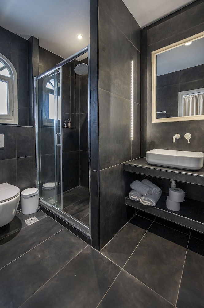Superior Double Room - Photo 10