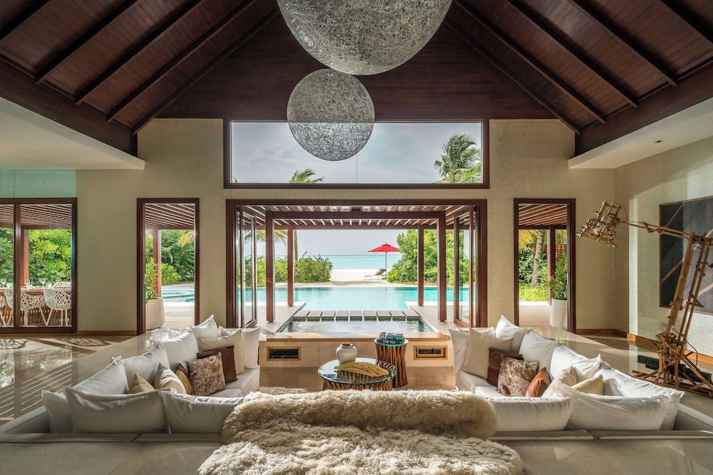 Three Bedroom Beach Pool Pavilion - Photo 5
