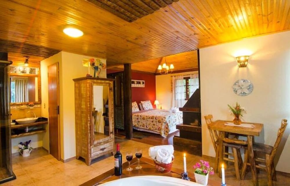 Suite photo 1