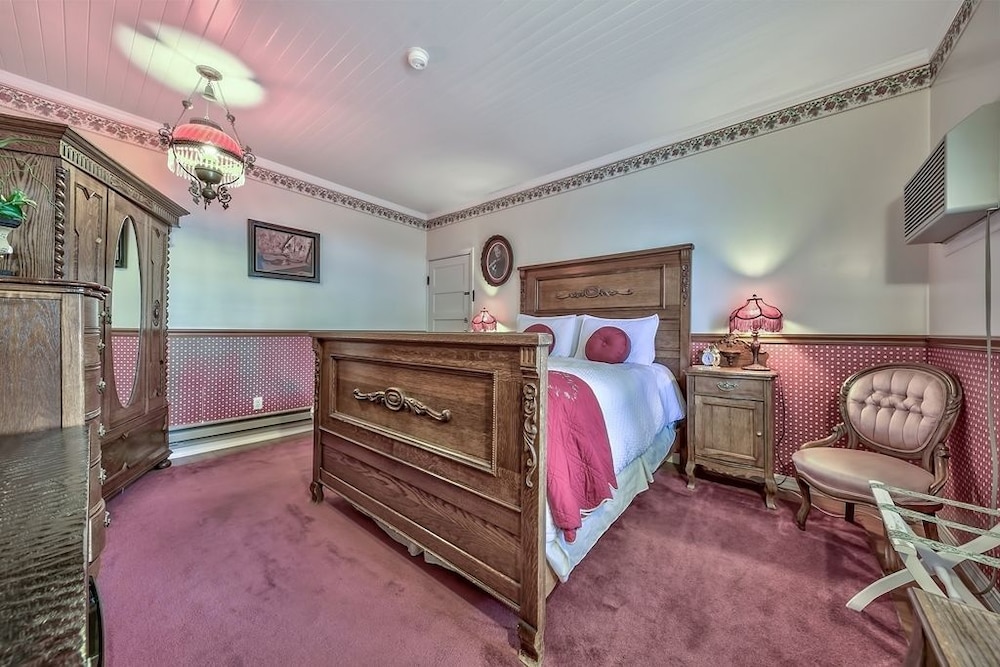 Signature Room (Bodie) photo 1