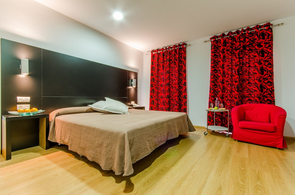 Habitación Doble Estándar (+ Estacionamiento)