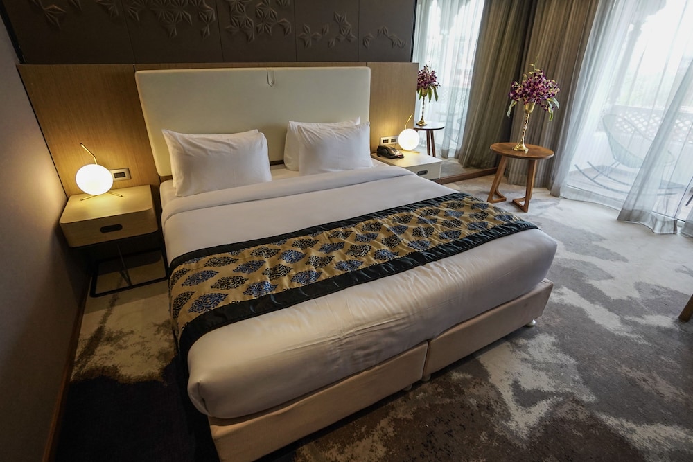 Premium Room - Photo 7