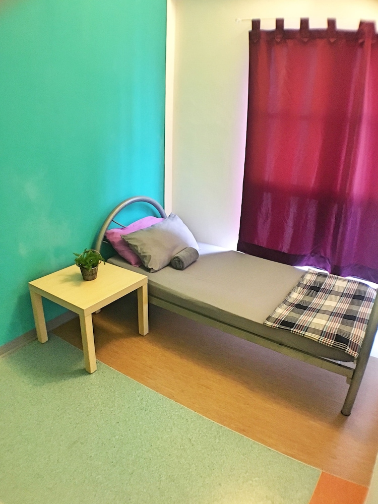 Basic Shared Dormitory, Women only photo 1