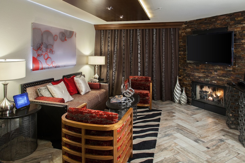 Signature Room, 1 Bedroom, Non Smoking photo 3
