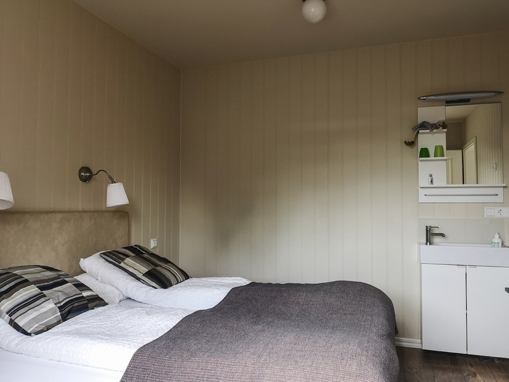 Double Room, Shared Bathroom photo 3