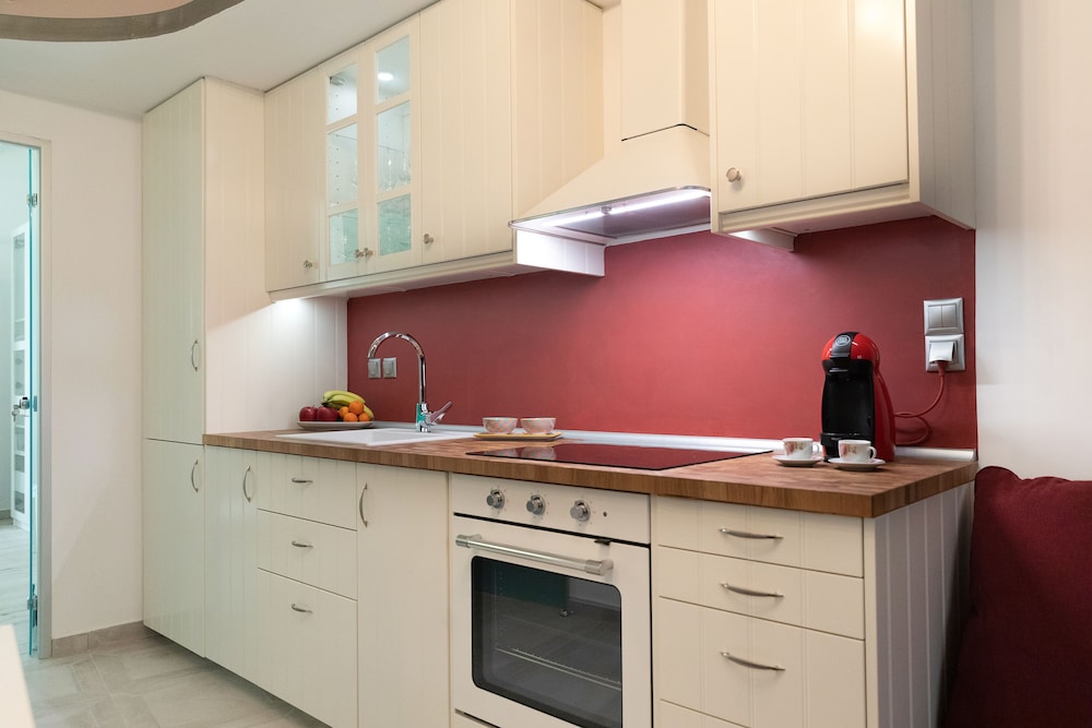 Design Apartment, 1 Bedroom, Garden View, Ground Floor photo 3