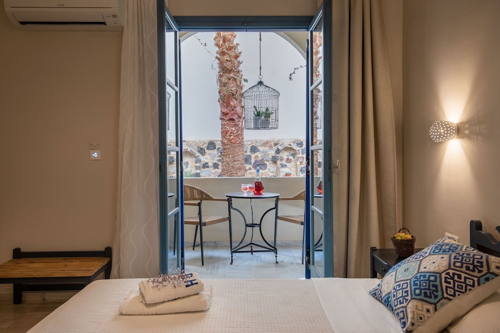 Economy Double Room, Courtyard View