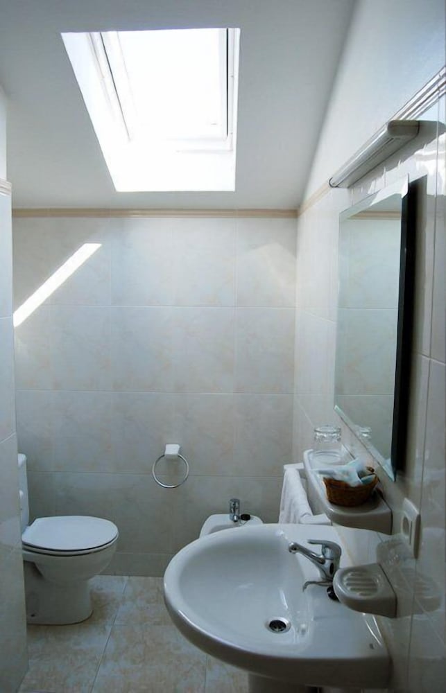 Double Room Single Use photo 3