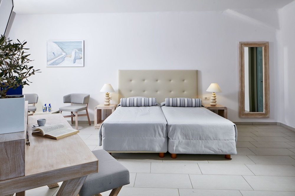 Superior Room - Photo 1