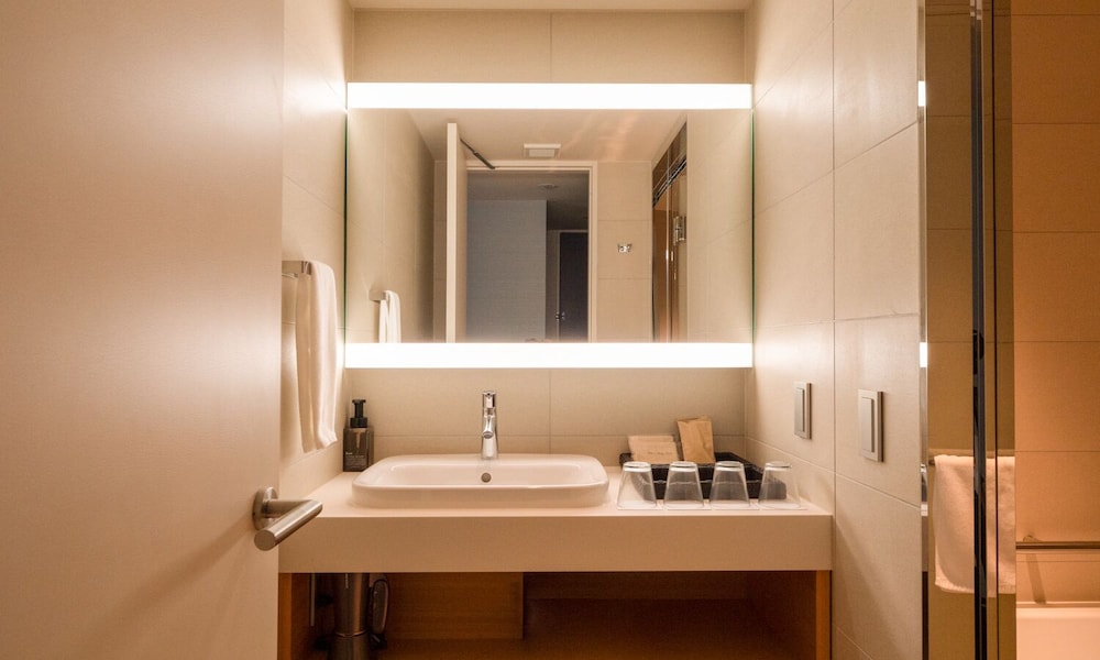 Executive Twin Room - Photo 2
