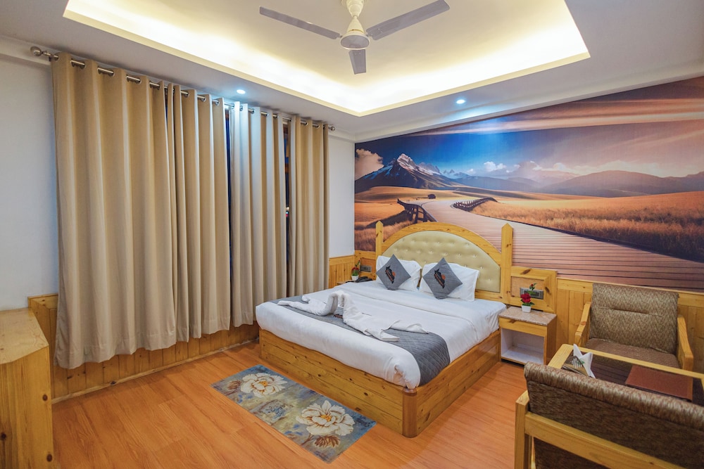 Executive Room