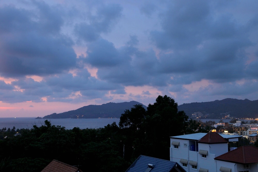 Deluxe Partial Sea View - Photo 5