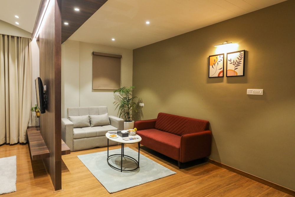 Executive King Room - Photo 6