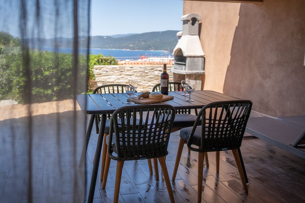 Superior Apartment photo 2
