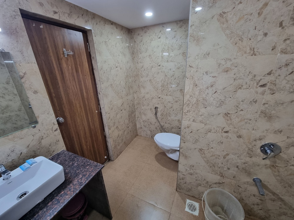 Executive Room photo 2