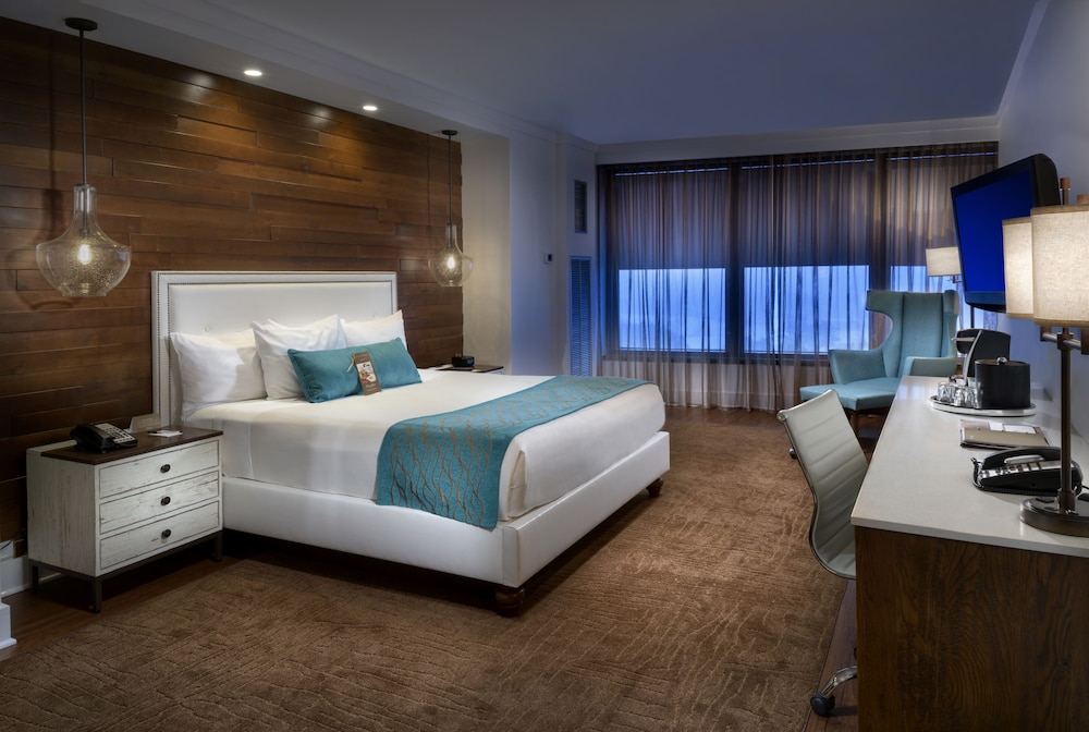 Tower - Deluxe Room, 1 King Bed photo 1