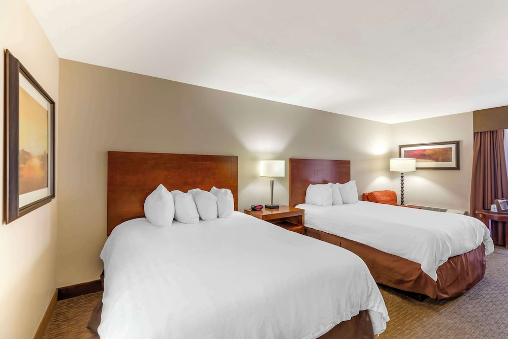 Standard Room, 2 Queen Beds, Non Smoking