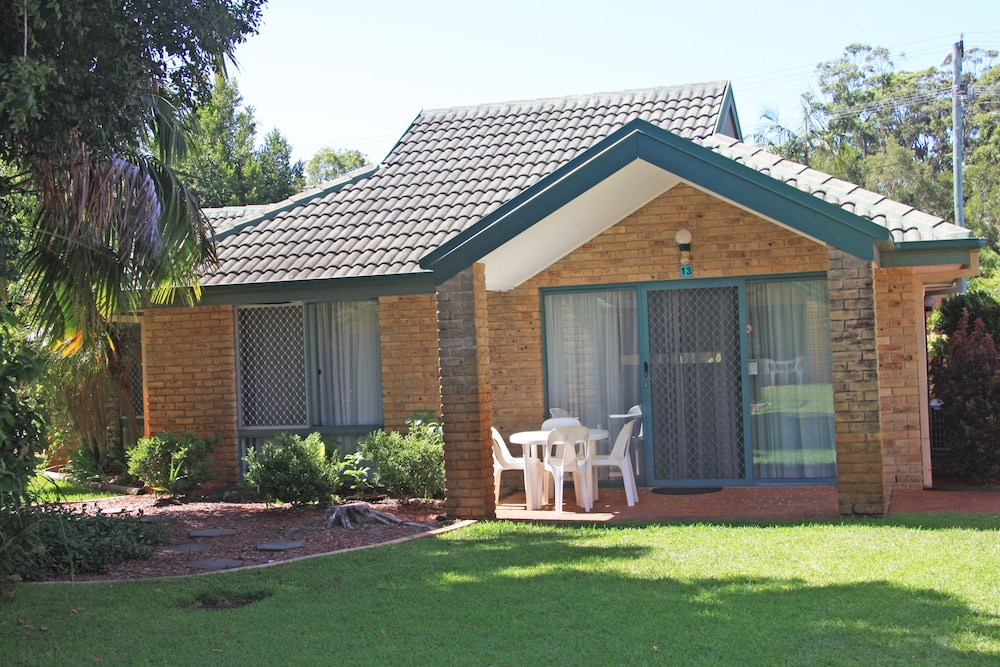 Wheelchair Friendly Two Bedroom Unit photo 2