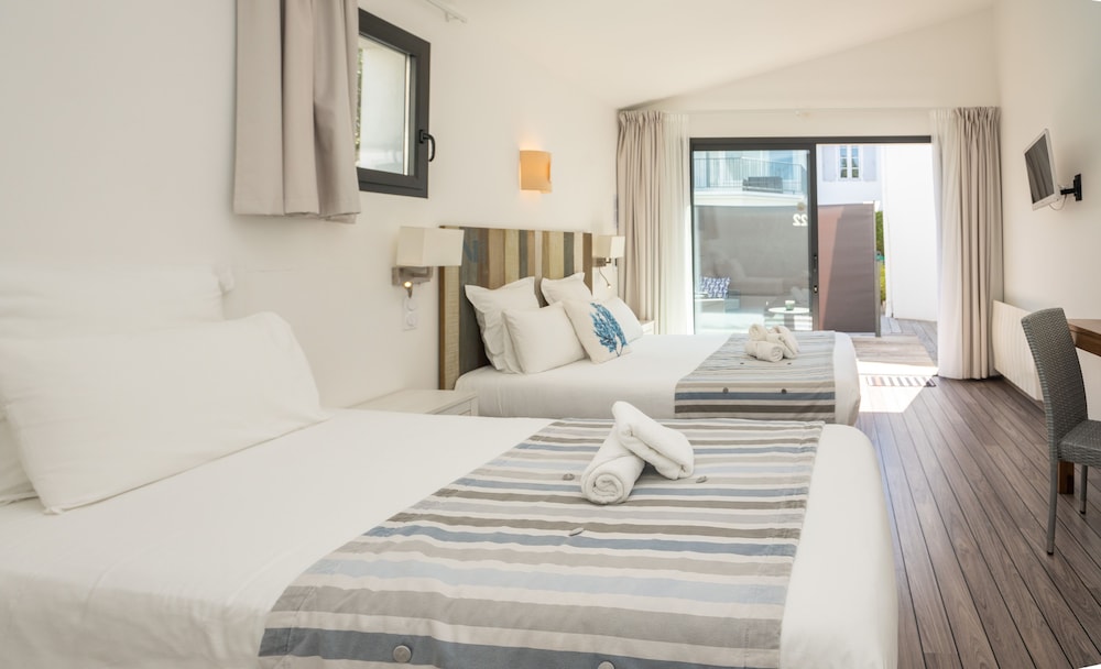 Triple Room, Terrace