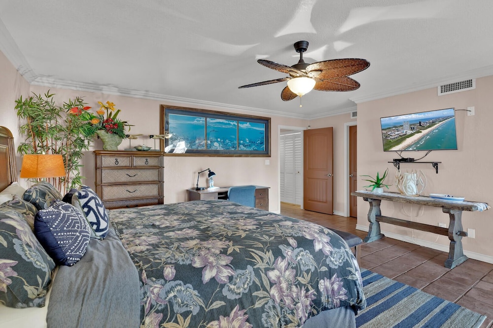 Townhome, Multiple Beds, Pool Access, Pool View (Casa De Las Palmas)