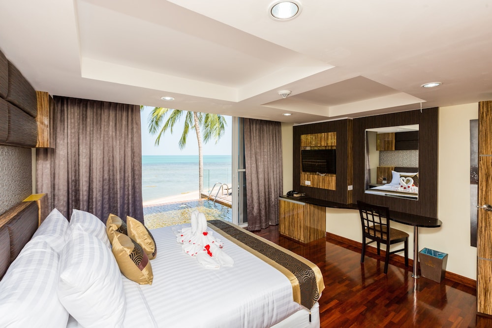 2 Bedrooms Pool Sea View Suite - Photo 3