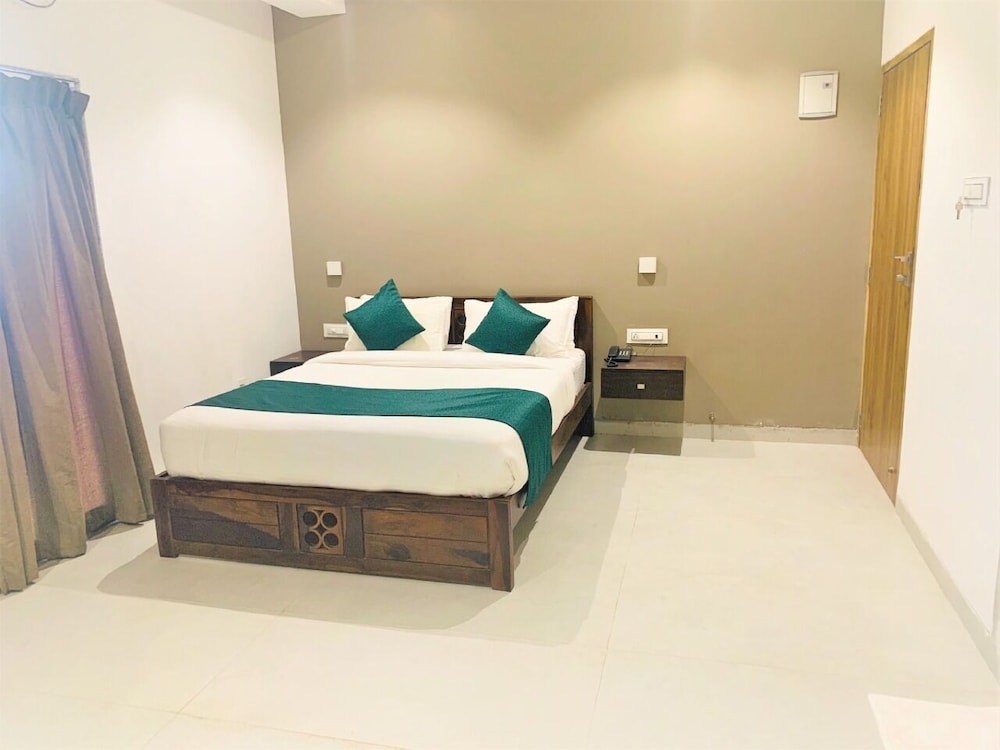 Luxury Room - Photo 2
