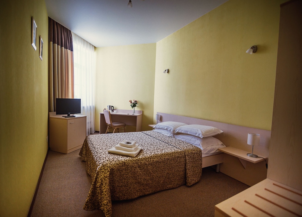 Standard Double Room, 1 Double Bed (Forest View) photo 1