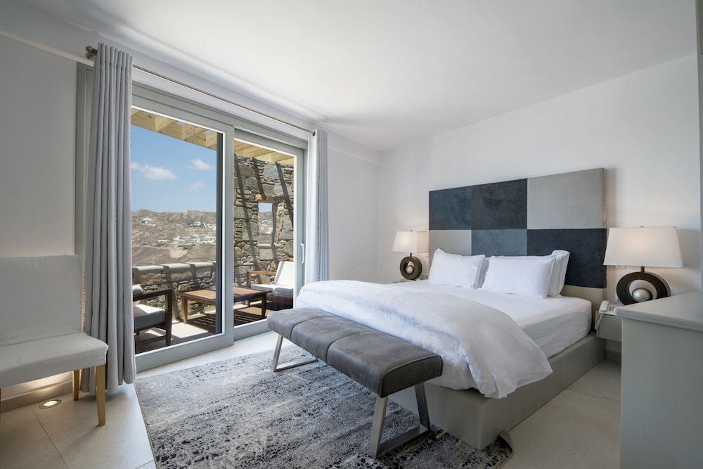 Deluxe Suite, Private Pool, Sea View - Photo 1