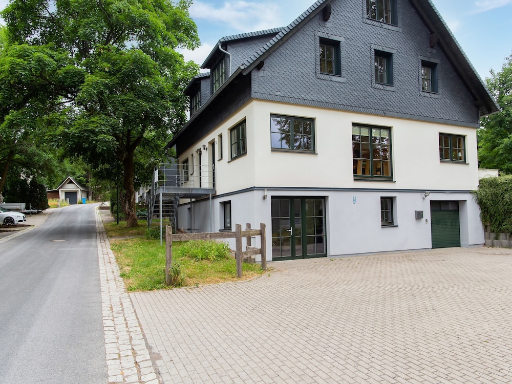 House photo 2