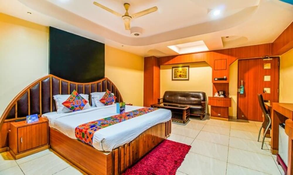 Executive Room - Photo 1