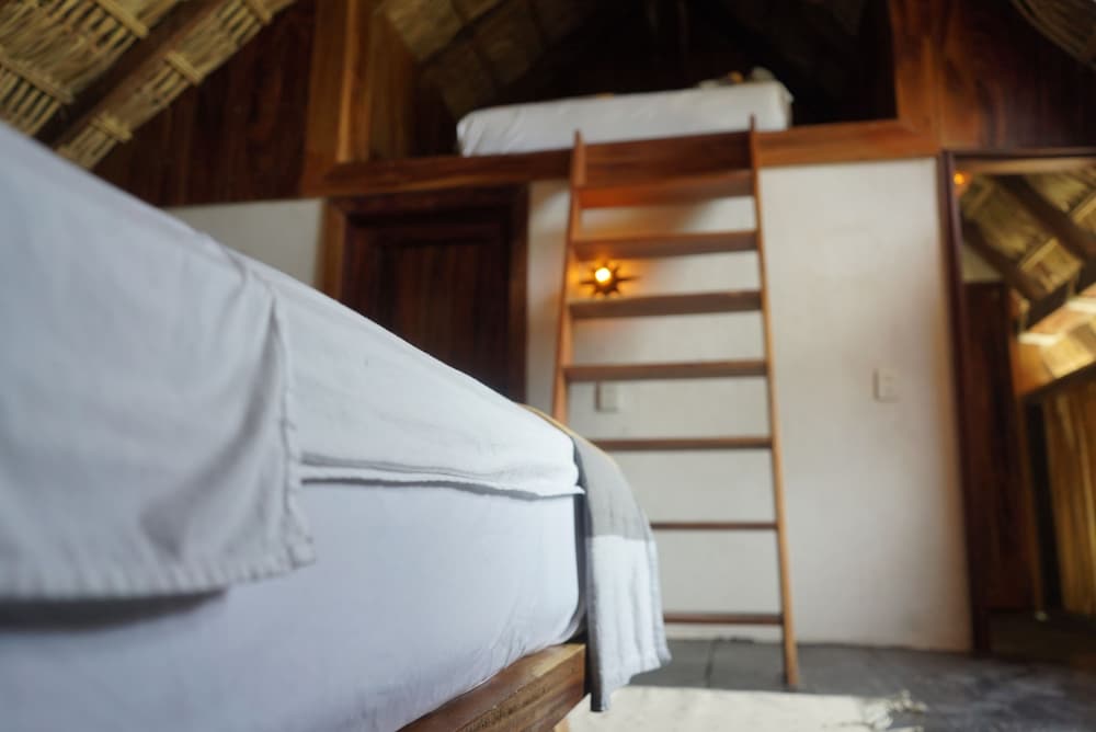 Deluxe Bungalow - Photo 8