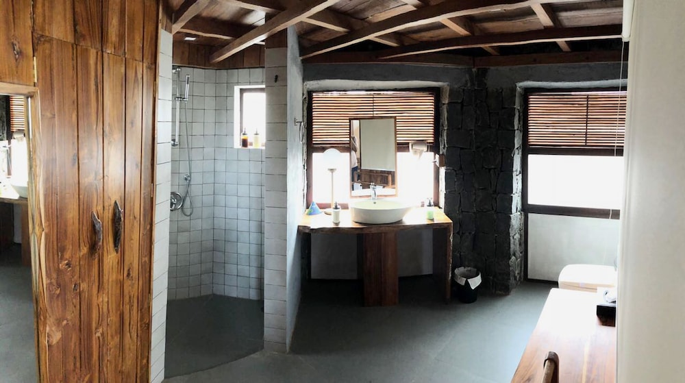 Cottage Room photo 2