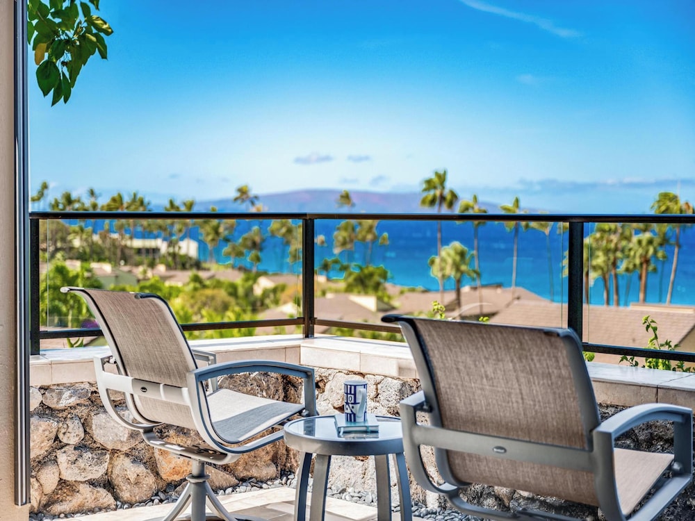 Condo, 2 Bedrooms, Ocean View (107) photo 2