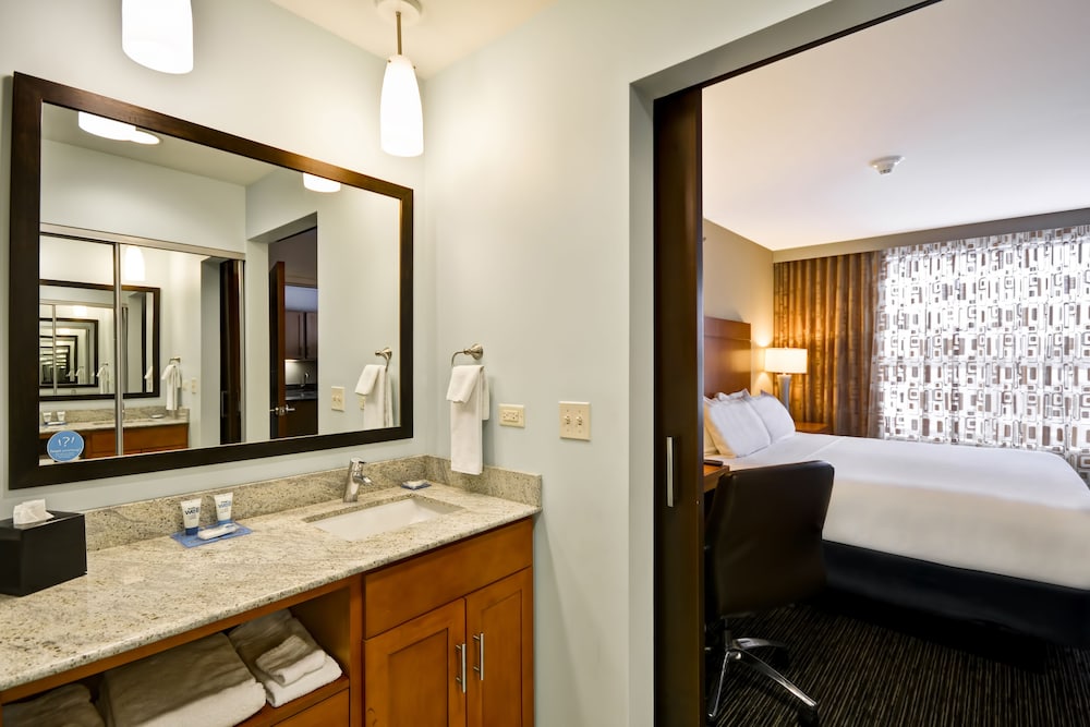Suite, 1 Bedroom (1 Grand King Bed and 1 Sofa Bed)