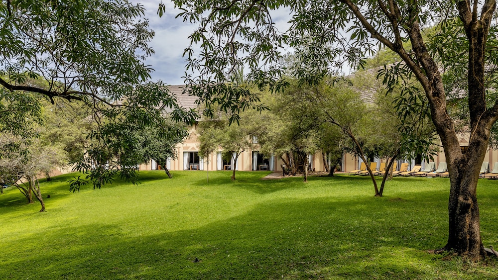 Executive Room, Garden View photo 3