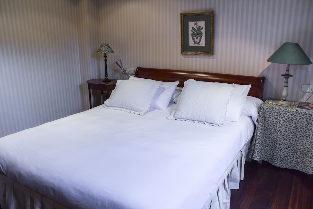 Double Room (La Ballota)