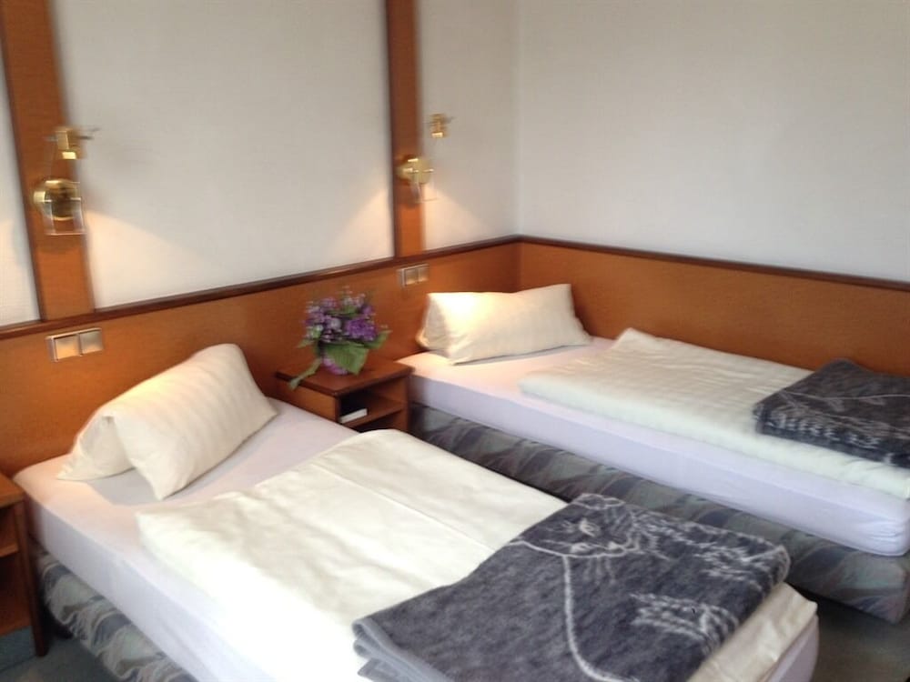 Double or Twin Room photo 2