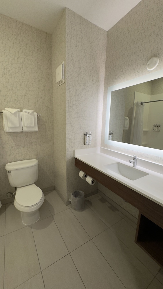 Suite, Multiple Beds (High Floor) - Photo 5