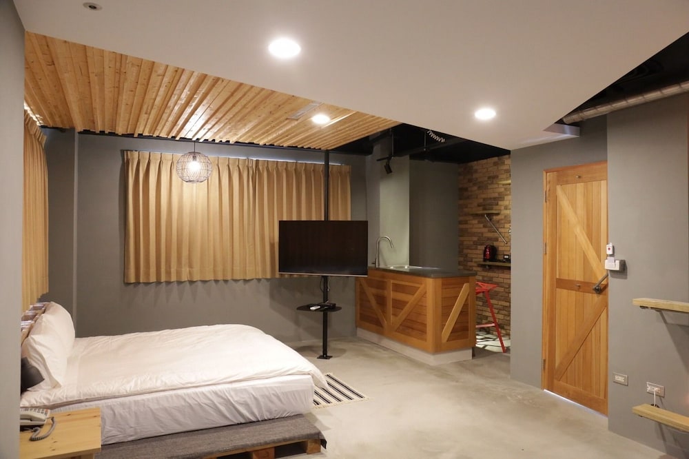 Luxury Quadruple Room, Multiple Beds, Hill View photo 1