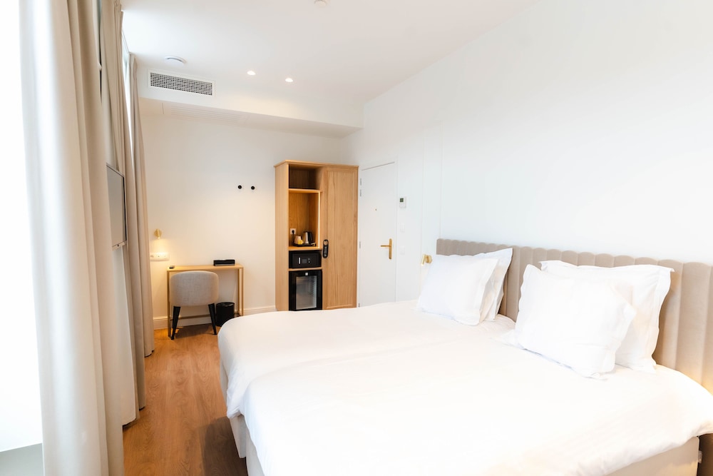 Deluxe Twin Room photo 1