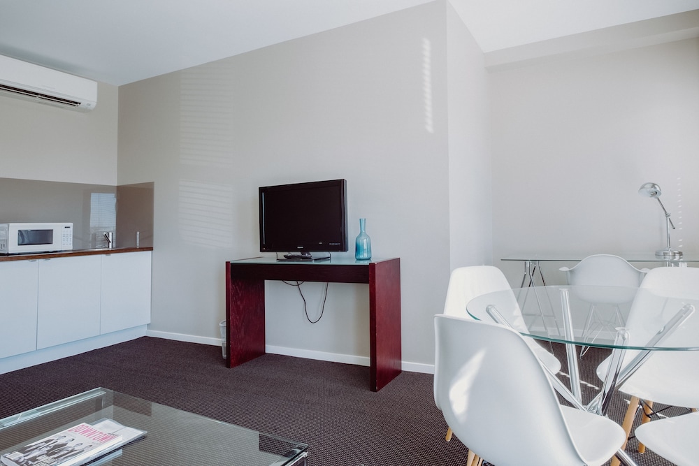 Family Suite, 2 Bedrooms, Non Smoking, Kitchenette