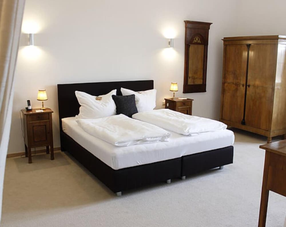 Deluxe Double Room photo 3