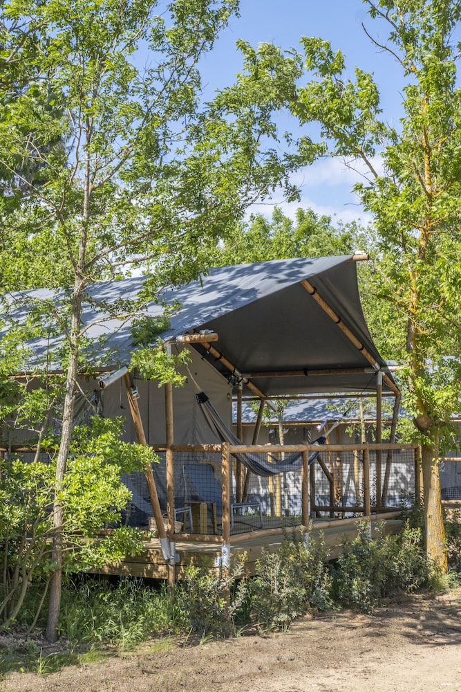 Premier Tent